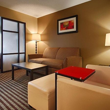 Comfort Inn & Suites Copley Akron Exteriör bild