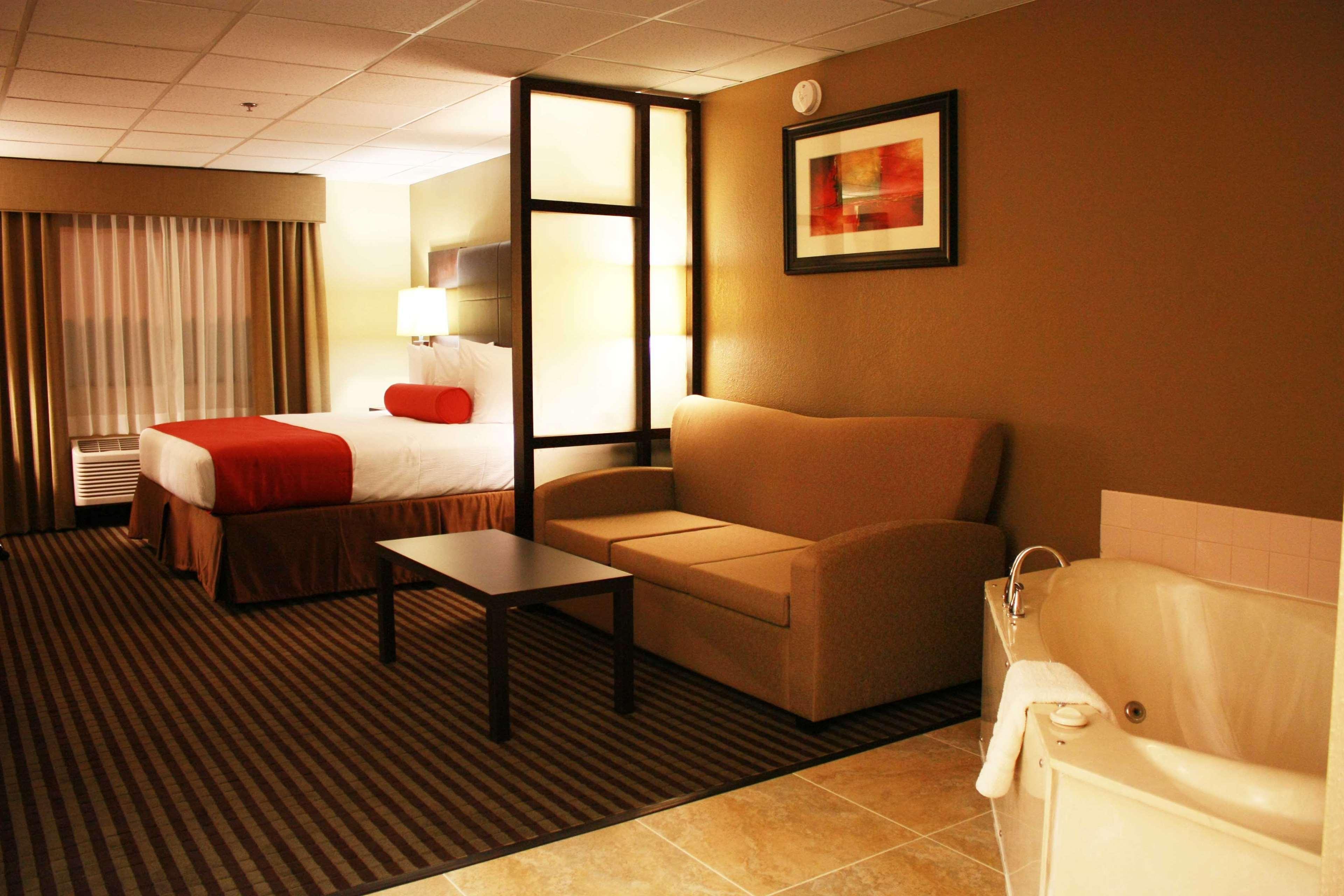 Comfort Inn & Suites Copley Akron Exteriör bild