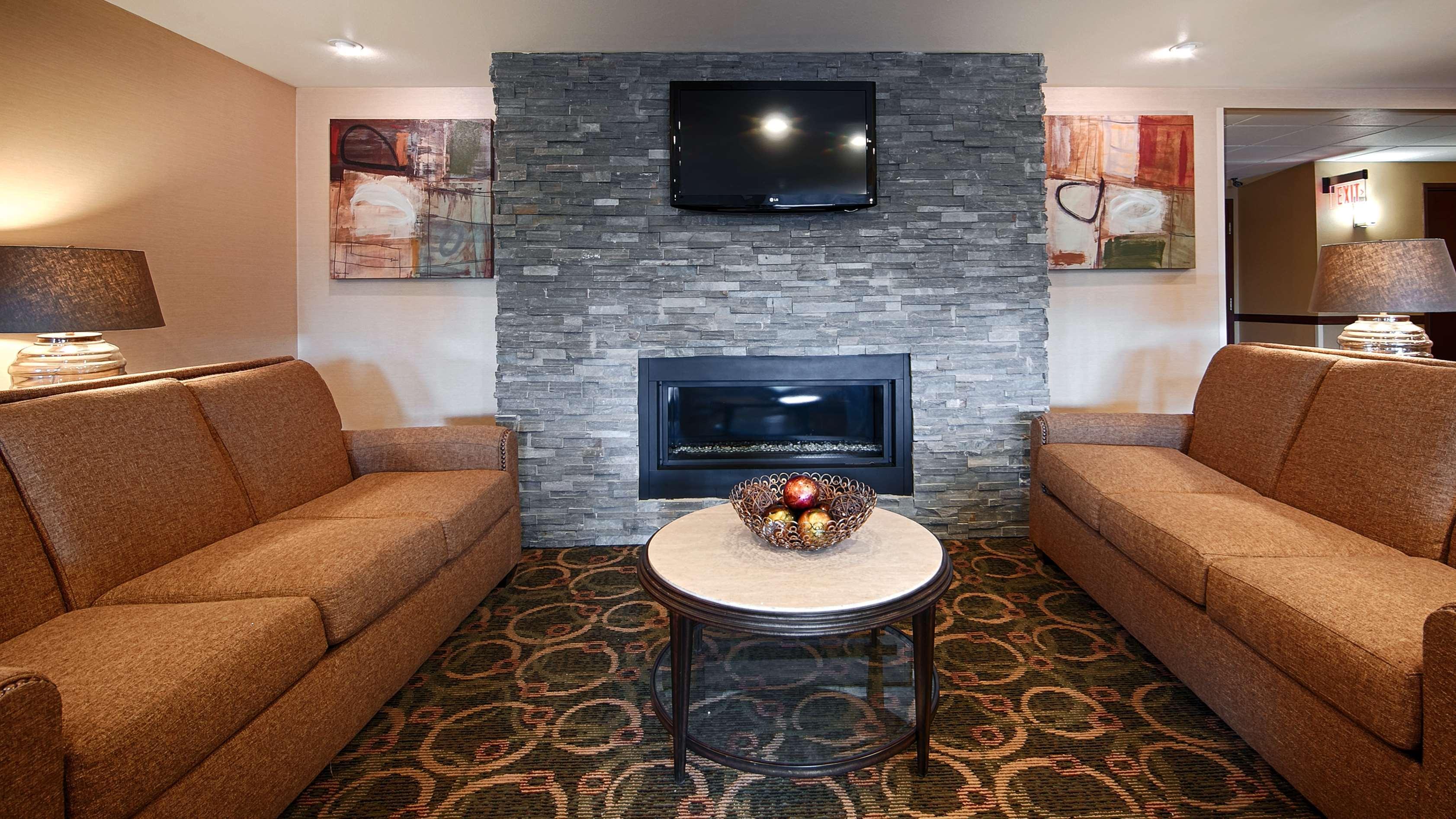 Comfort Inn & Suites Copley Akron Exteriör bild