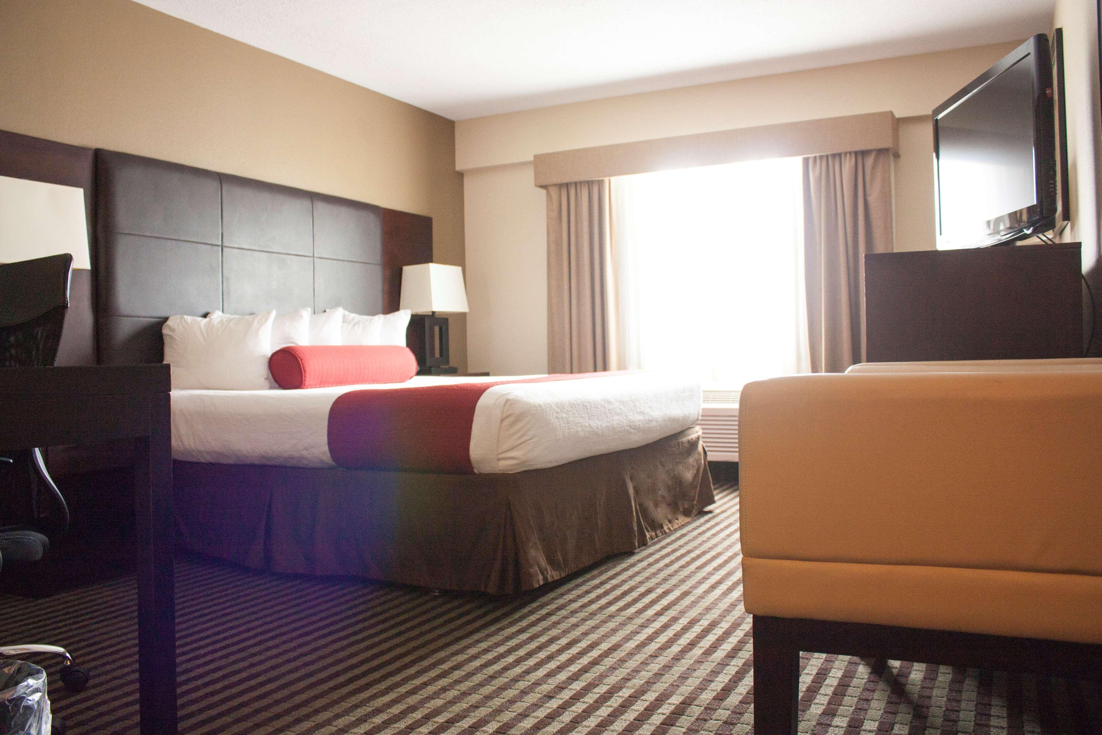 Comfort Inn & Suites Copley Akron Exteriör bild